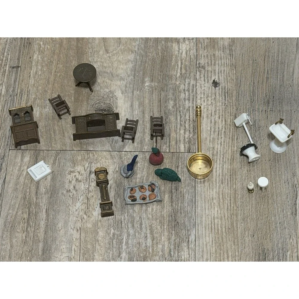 Vtg Lot 17 Piece Mismatched Dollhouse Bathroom Furniture Decorative Decor -Clock